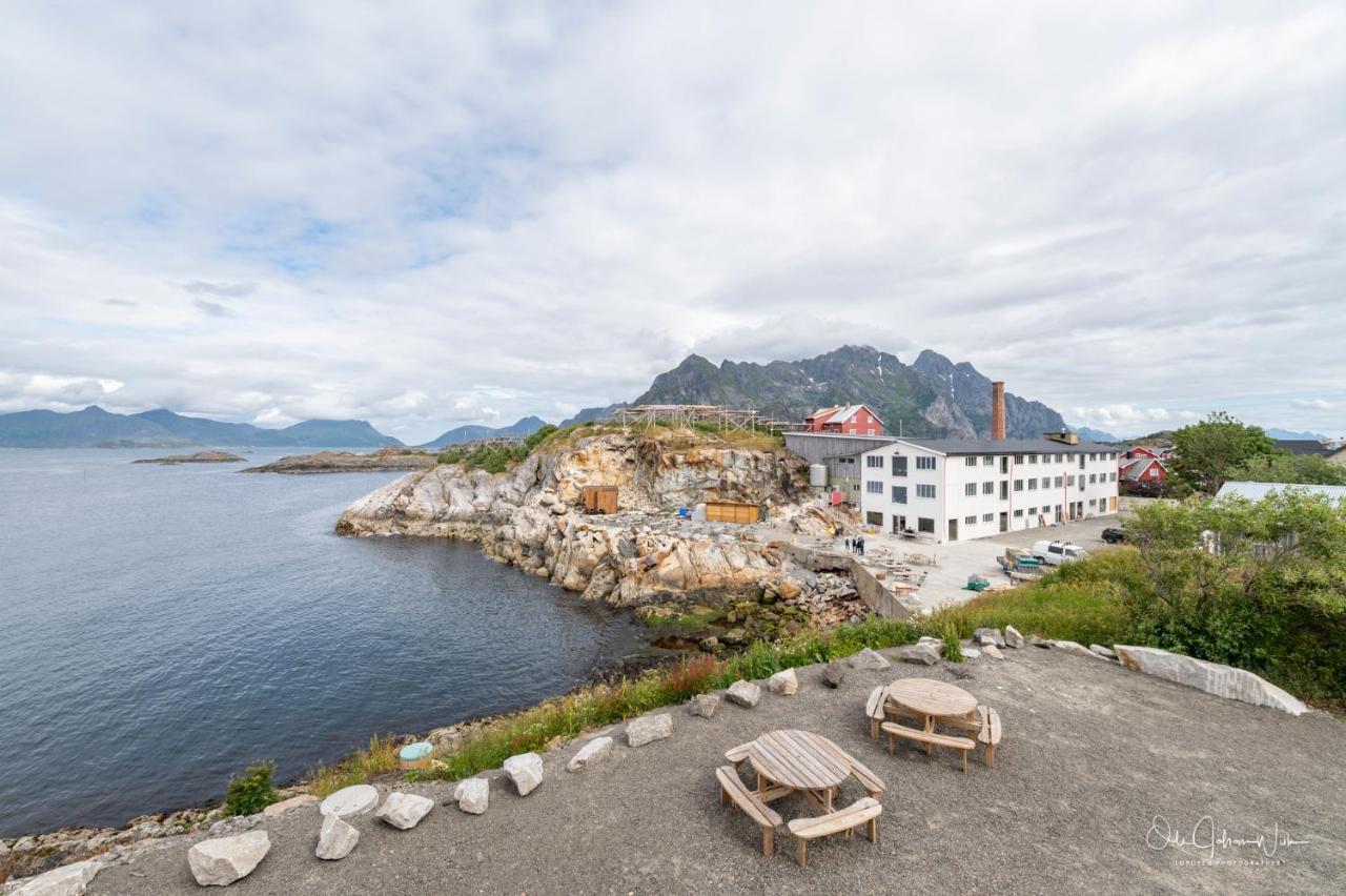 Gammelskola Apartments Henningsvaer Exterior photo